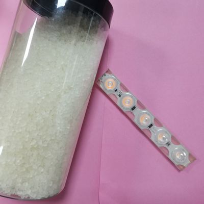 วัตถุดิบ TPU ระดับ UL94-V0 Retardant Flame TPU สําหรับแผ่นเบา ความแข็ง: ริมฝั่ง 45A-74D สําหรับการเลือก