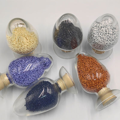 การผลิตพลาสติก TPU Granule ที่กําหนดเอง วัสดุแท้สําหรับรองเท้า โทรศัพท์ นาฬิกา