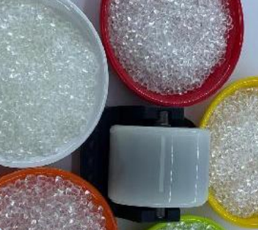 TPU แอนติสแตติก ความแข็ง 90A 64D ทรัพย์สมบัติต้านสแตติกระยะยาวที่มั่นคง