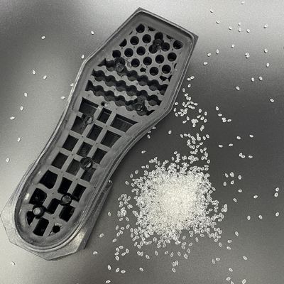 วัสดุ TPU หลอมร้อนอเนกประสงค์ยึดติดสูงสำหรับการยึดติดผ้า