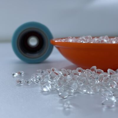 วัสดุ TPU ที่มีความลื่นไหลสูง ปรับแต่งได้ ทนทานต่อการสึกหรอ